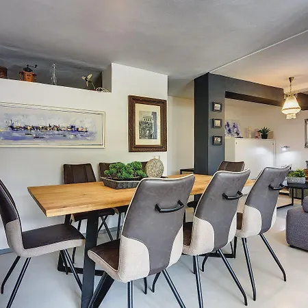 Villa House Zoya